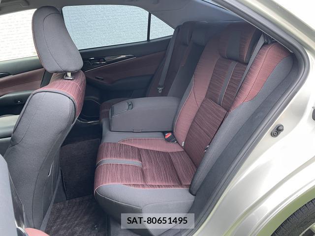 Toyota CROWN 2013-12 7819864-9