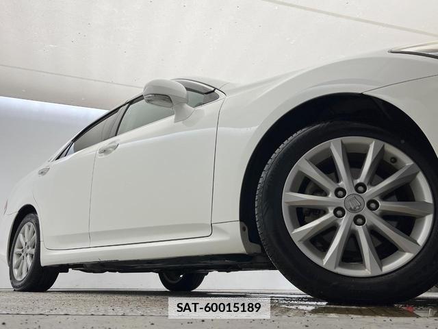 Toyota CROWN 2011-08 7820067-13