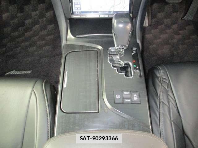 Toyota CROWN 2009-05 7820295-17