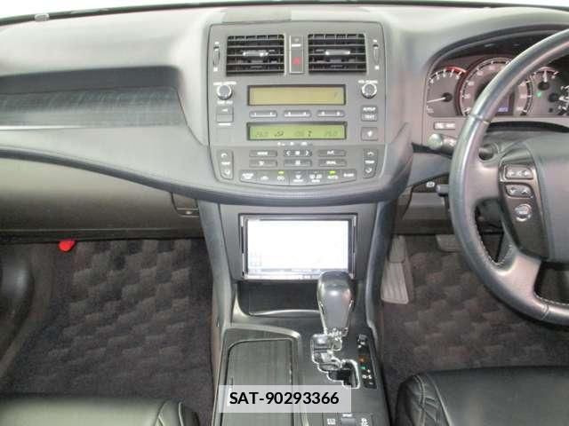 Toyota CROWN 2009-05 7820295-6