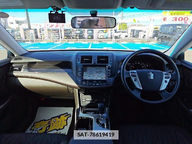 Toyota CROWN 2012-05 7820322-2