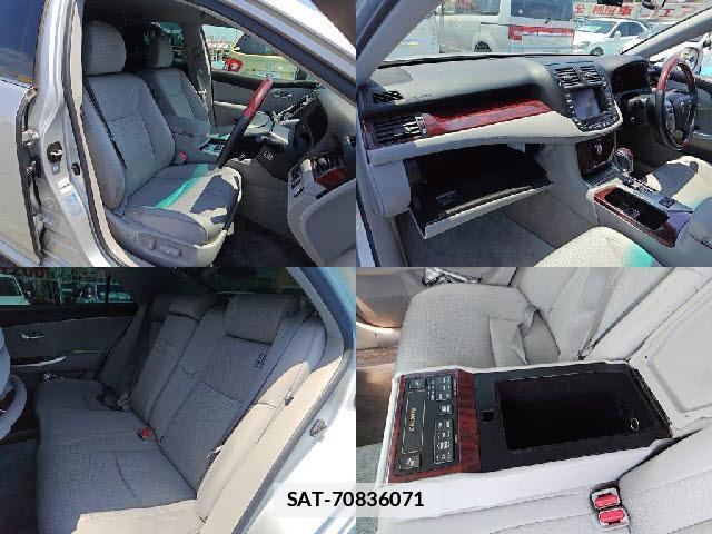 Toyota CROWN 2012-05 7820325-6