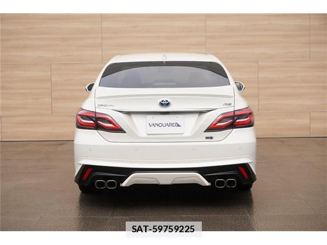 Toyota CROWN 2018-08 7820356-3