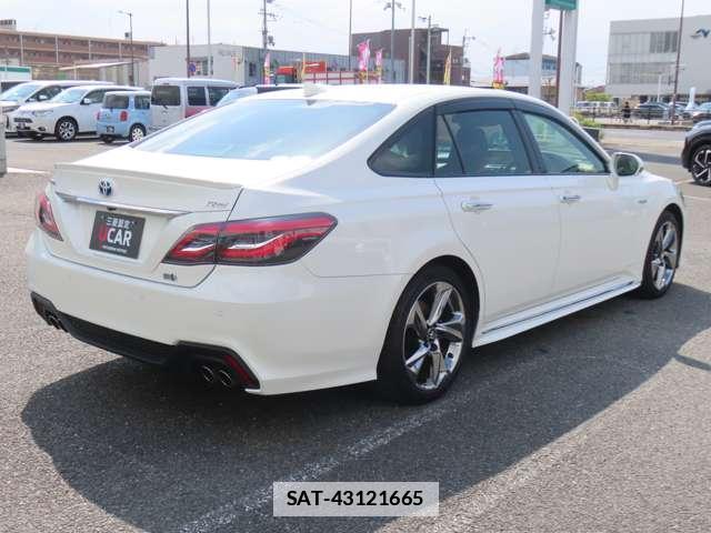 Toyota CROWN 2020-02 7820799-1