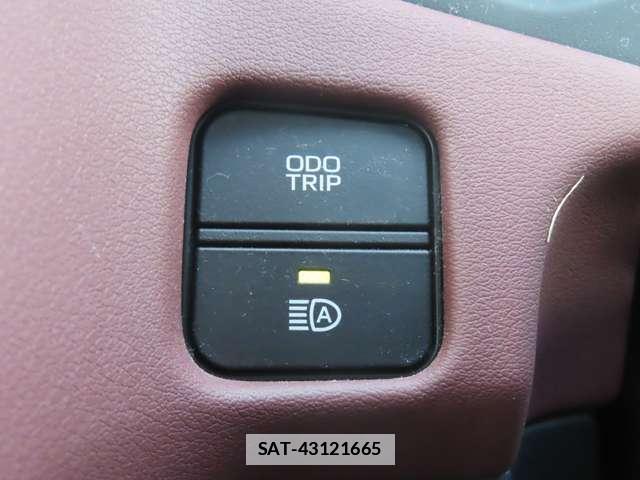 Toyota CROWN 2020-02 7820799-17