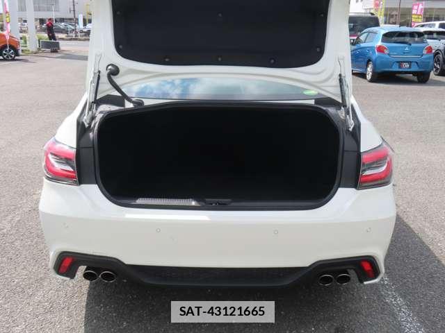 Toyota CROWN 2020-02 7820799-3