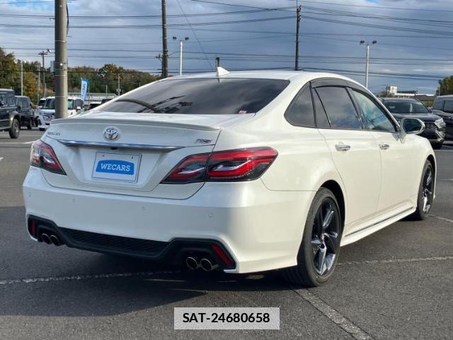 Toyota CROWN 2018-12 7821418-2