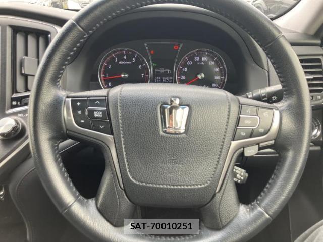 Toyota CROWN 2014-08 7821480-14