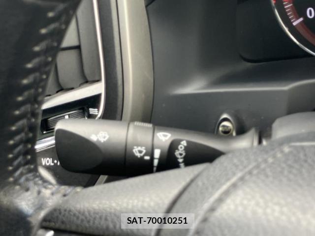 Toyota CROWN 2014-08 7821480-16
