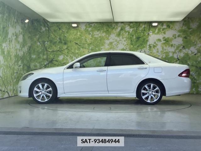 Toyota CROWN 2009-04 7821883-1