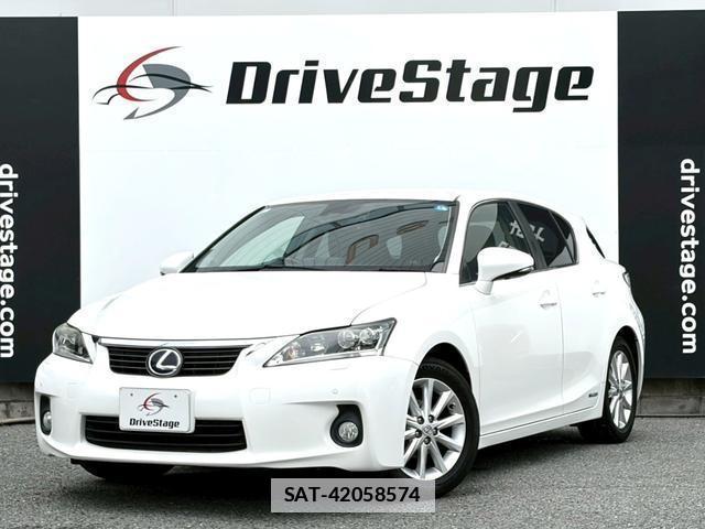 Lexus CT 2013-04 7814837-0