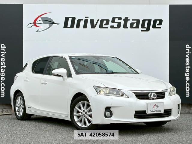 Lexus CT 2013-04 7814837-3