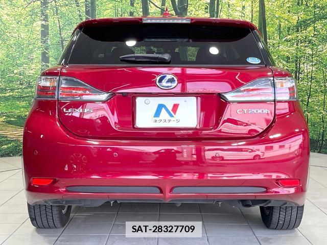 Lexus CT 2012-03 7815969-14