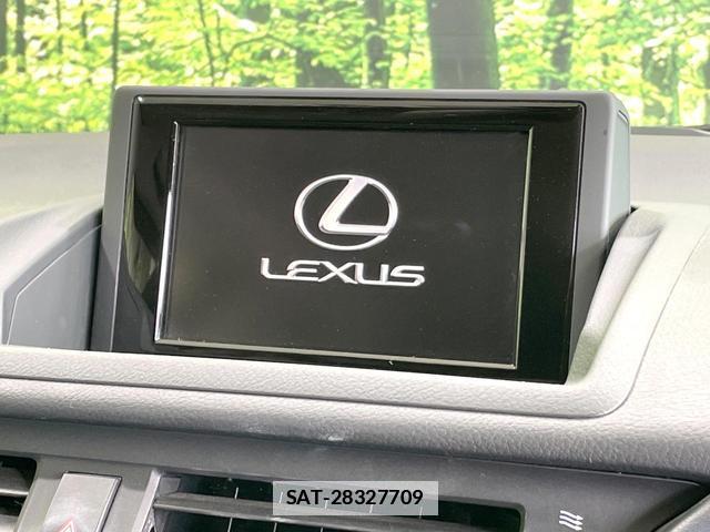 Lexus CT 2012-03 7815969-2