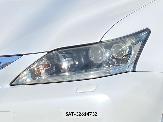 Lexus CT 2013-05 7816503-5
