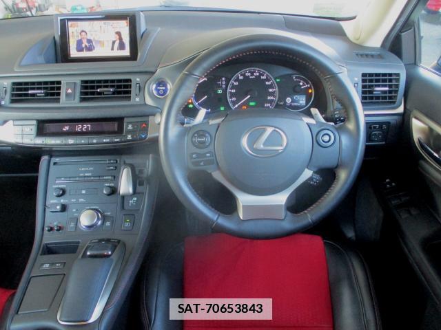 Lexus CT 2016-11 7820661-2