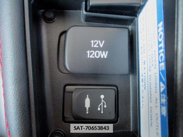 Lexus CT 2016-11 7820661-6