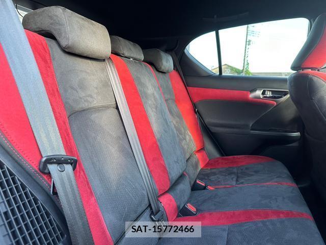Lexus CT 2021-02 7820825-6