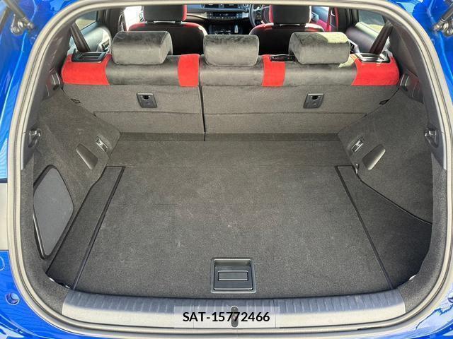 Lexus CT 2021-02 7820825-7