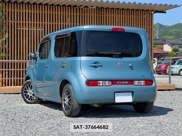 Nissan CUBE 2012-11 7813831-1