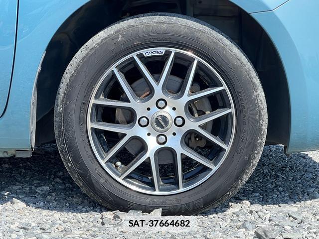 Nissan CUBE 2012-11 7813831-3