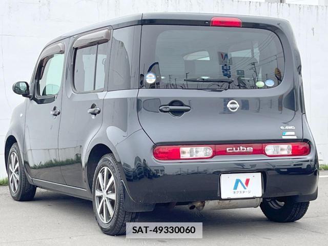 Nissan CUBE 2010-02 7814344-17