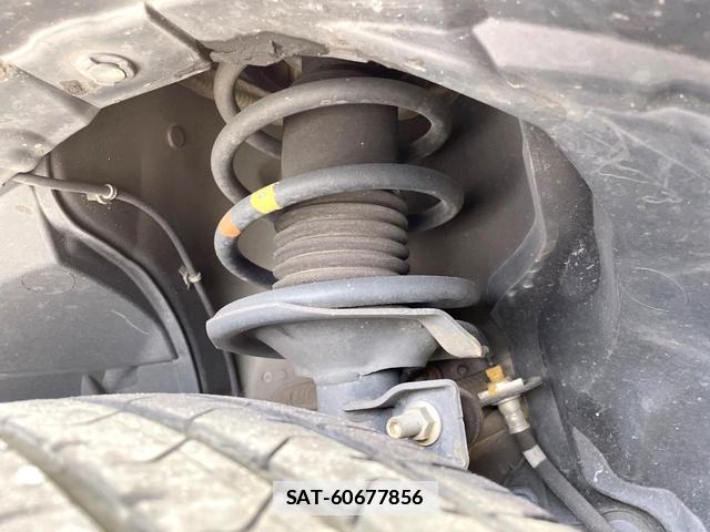 Nissan CUBE 2013-07 7815981-19