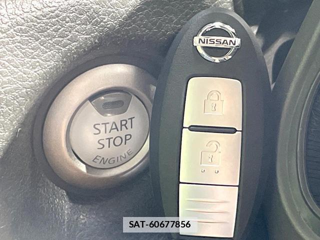 Nissan CUBE 2013-07 7815981-5