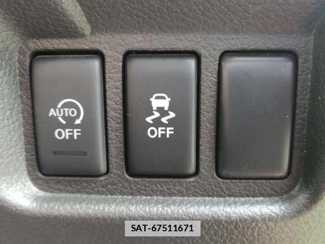 Nissan CUBE 2017-09 7819968-12