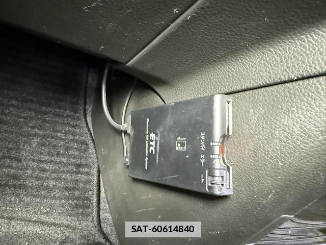 Nissan CUBE 2013-01 7820374-16