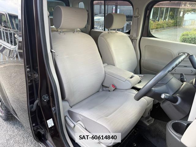 Nissan CUBE 2013-01 7820374-3