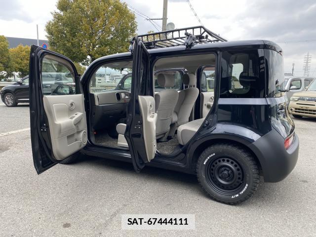 Nissan CUBE 2011-05 7820375-3
