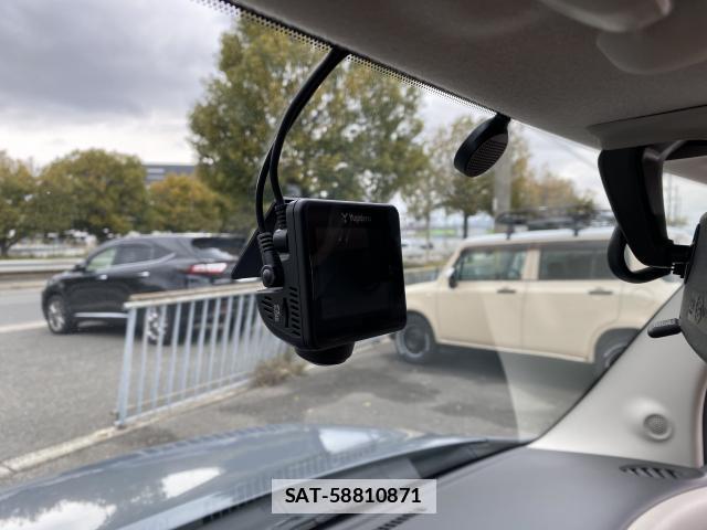 Nissan CUBE 2011-05 7820376-15