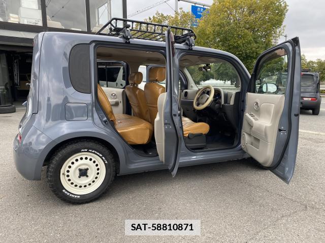 Nissan CUBE 2011-05 7820376-3