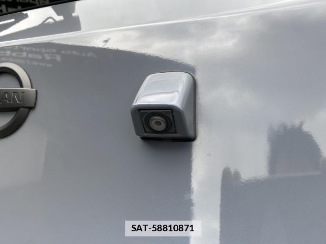 Nissan CUBE 2011-05 7820376-8