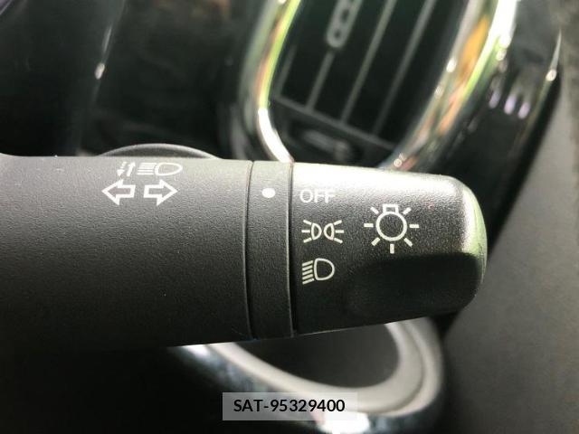 Nissan CUBE 2017-06 7821014-14