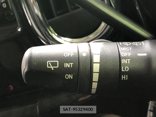 Nissan CUBE 2017-06 7821014-15