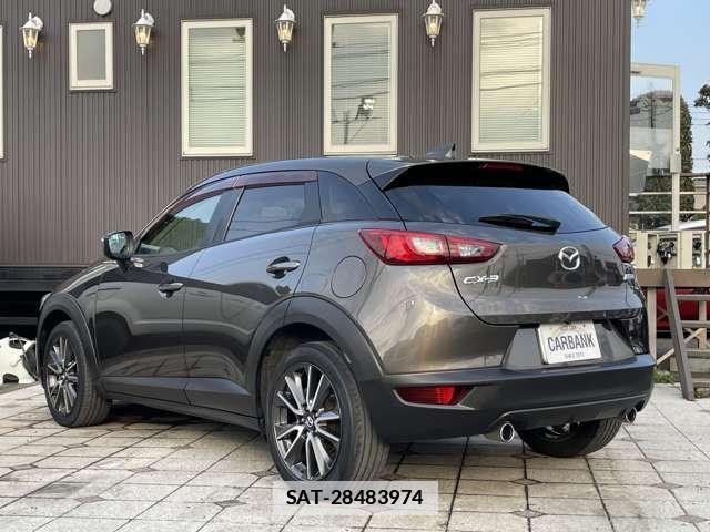 Mazda CX-3 2016-01 7811814-1
