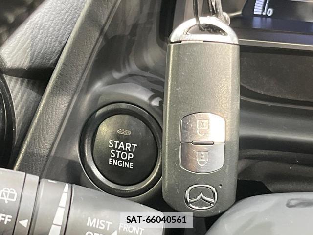 Mazda CX-3 2015-02 7812615-6