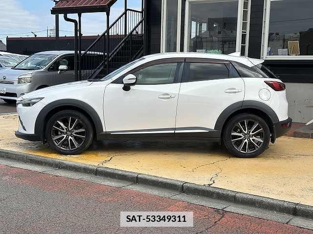 Mazda CX-3 2016-01 7815620-1