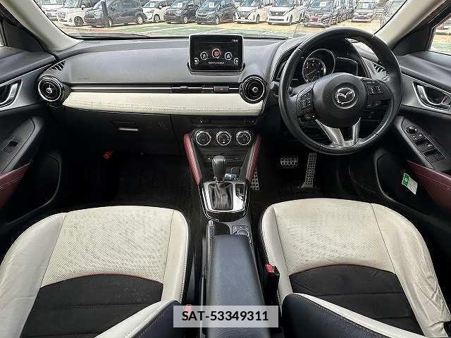 Mazda CX-3 2016-01 7815620-2