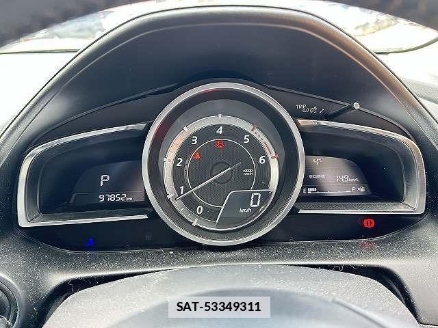 Mazda CX-3 2016-01 7815620-8