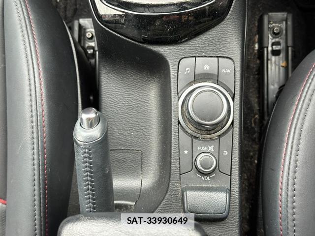 Mazda CX-3 2017-03 7815678-12