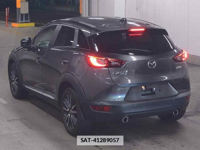 Mazda CX-3 2017-04 7816176-1
