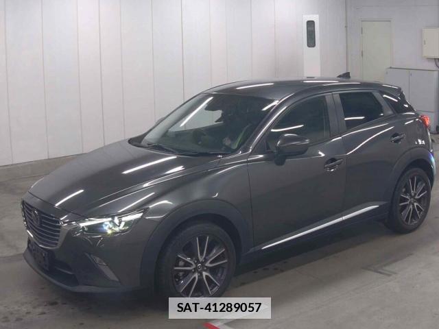 Mazda CX-3 2017-04 7816176-3