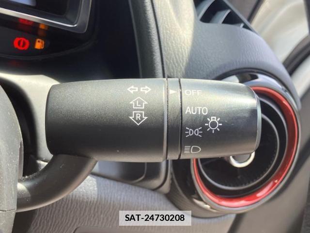 Mazda CX-3 2015-09 7818907-14