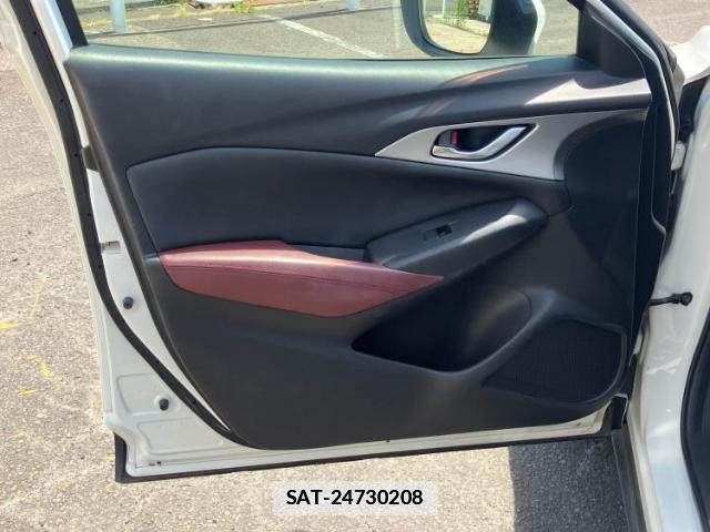Mazda CX-3 2015-09 7818907-5