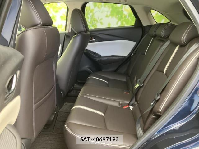 Mazda CX-3 2019-09 7822780-6