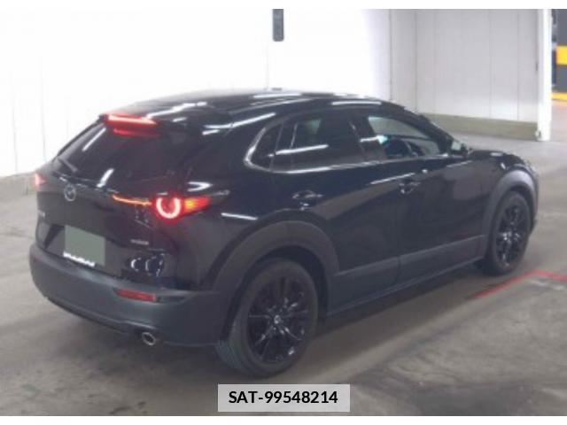 Mazda CX-30 2023-09 7811393-4