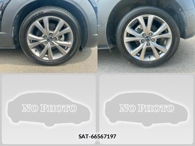 Mazda CX-30 2021-03 7812629-8